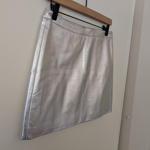 Forever 21 Womens Medium Silver Mini Skirt Metallic Glam Maximalist Party - Picture 2 of 6